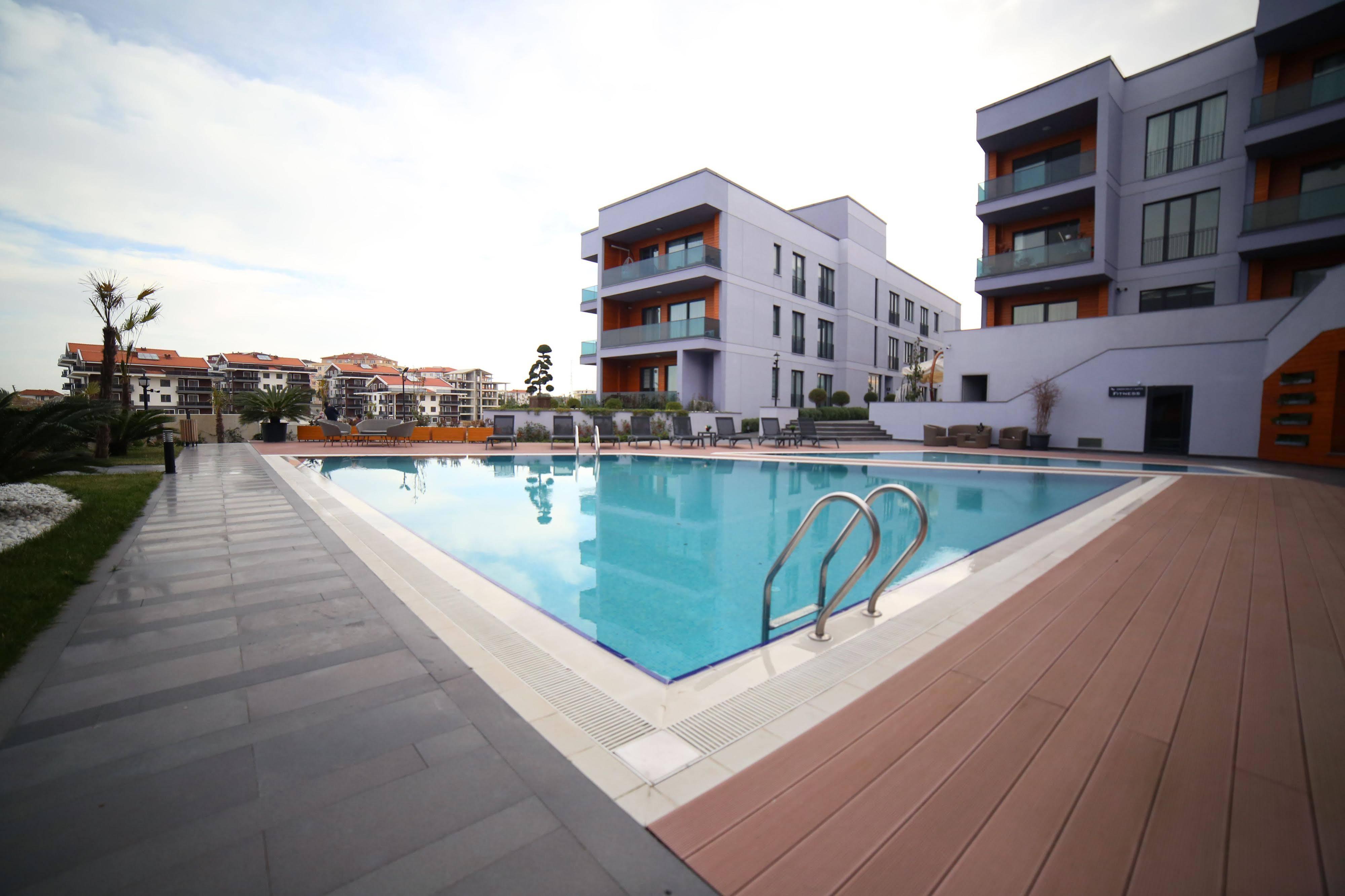 Green Hills Suites ยาโลวา ภายนอก รูปภาพ