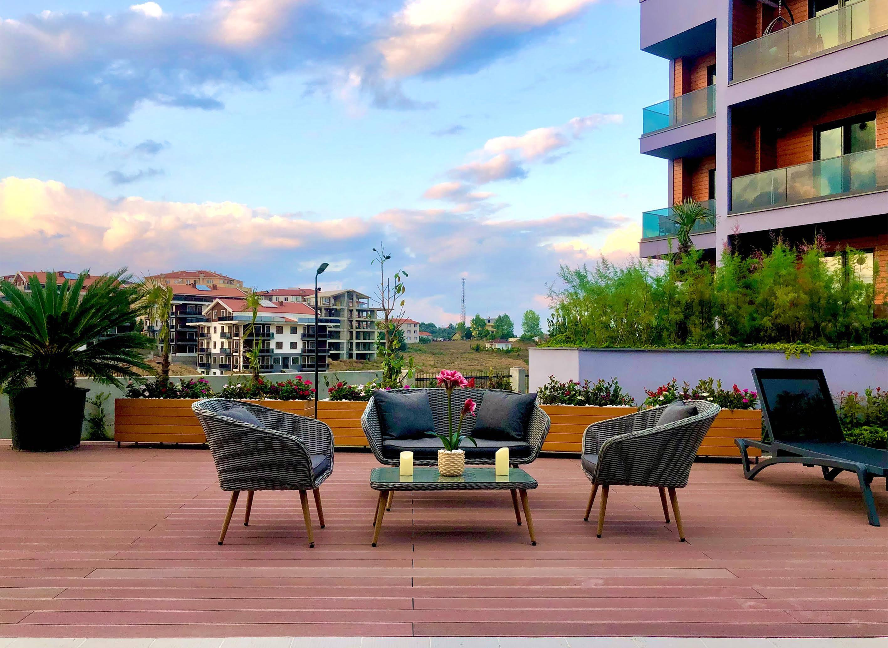 Green Hills Suites ยาโลวา ภายนอก รูปภาพ
