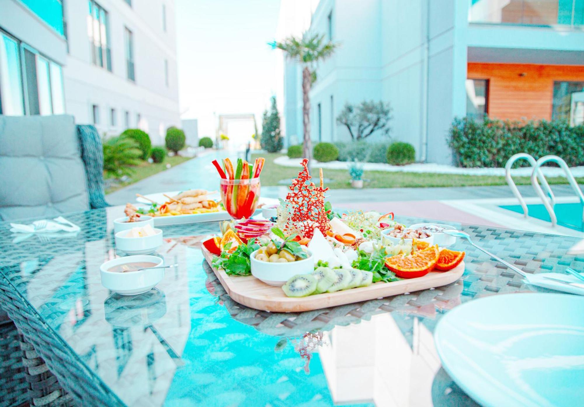 Green Hills Suites ยาโลวา ภายนอก รูปภาพ