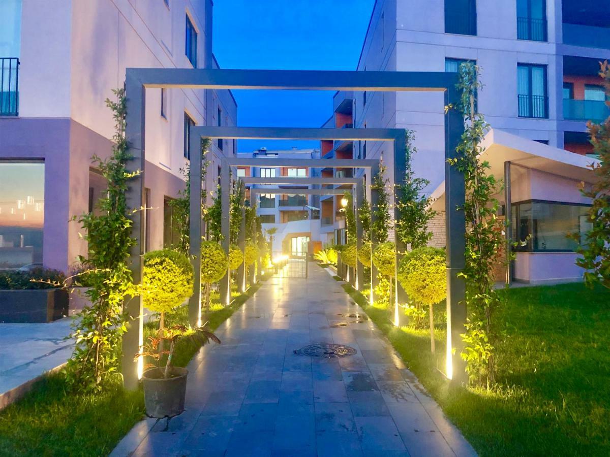 Green Hills Suites ยาโลวา ภายนอก รูปภาพ