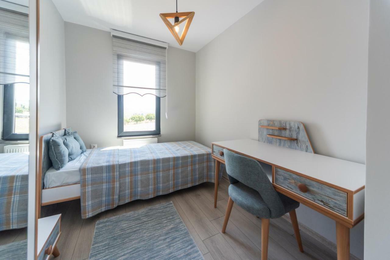 Green Hills Suites ยาโลวา ภายนอก รูปภาพ